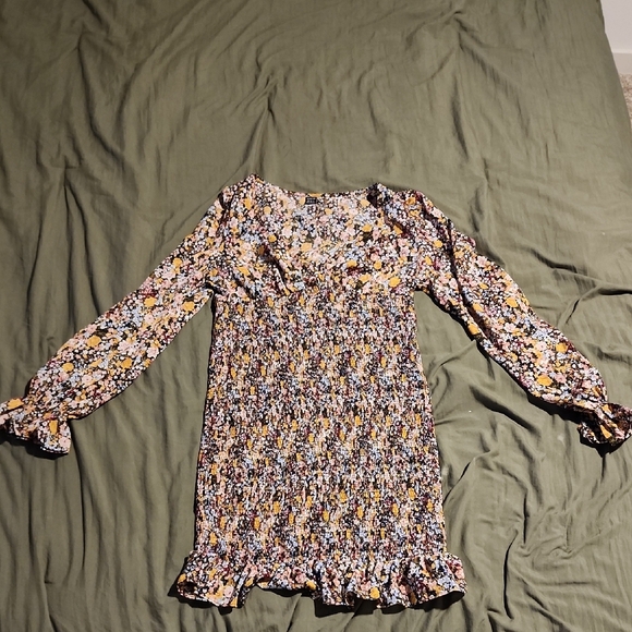 Floral Long Sleeve Dress - Picture 1 of 1